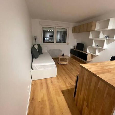 Studio Meuble Lägenhet Amiens Exteriör bild