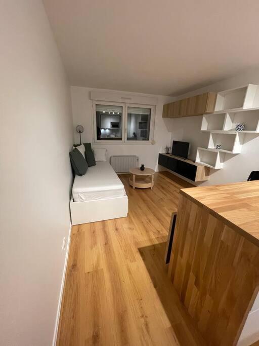 Studio Meuble Lägenhet Amiens Exteriör bild